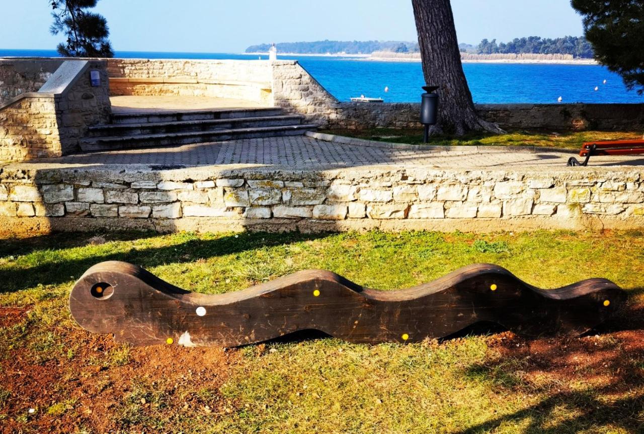 Lara Deluxe Superior 5 Star Apartment, Your Piece Of Heaven By The Sea & Park * Novigrad (Istria)